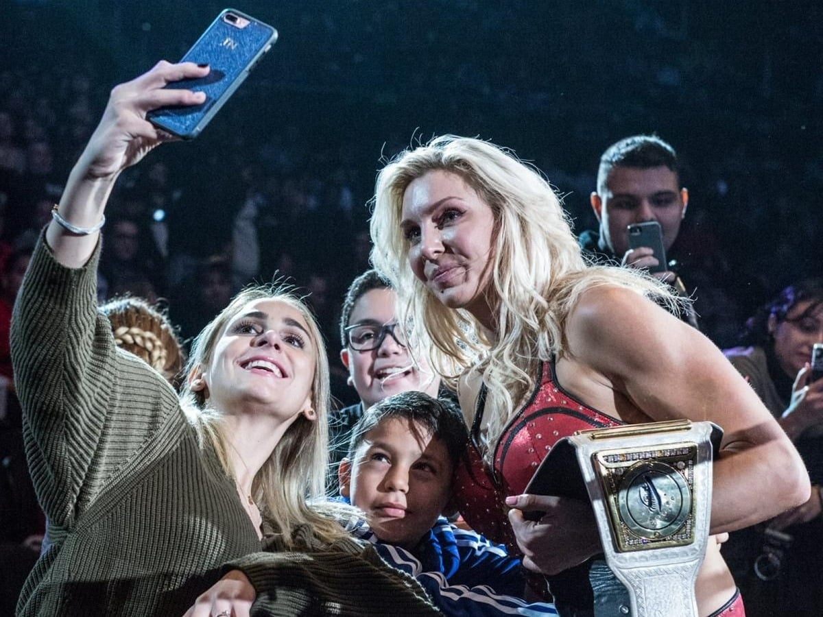 Charlotte Flair breaks kayfabe in a response to a young fan who spent all his chore money to see her at WWE SmackDown