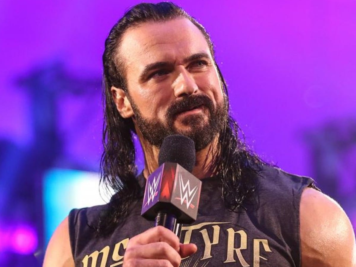 WATCH: Drew McIntyre hilariously responds to a lady screaming “take your top off” on RAW