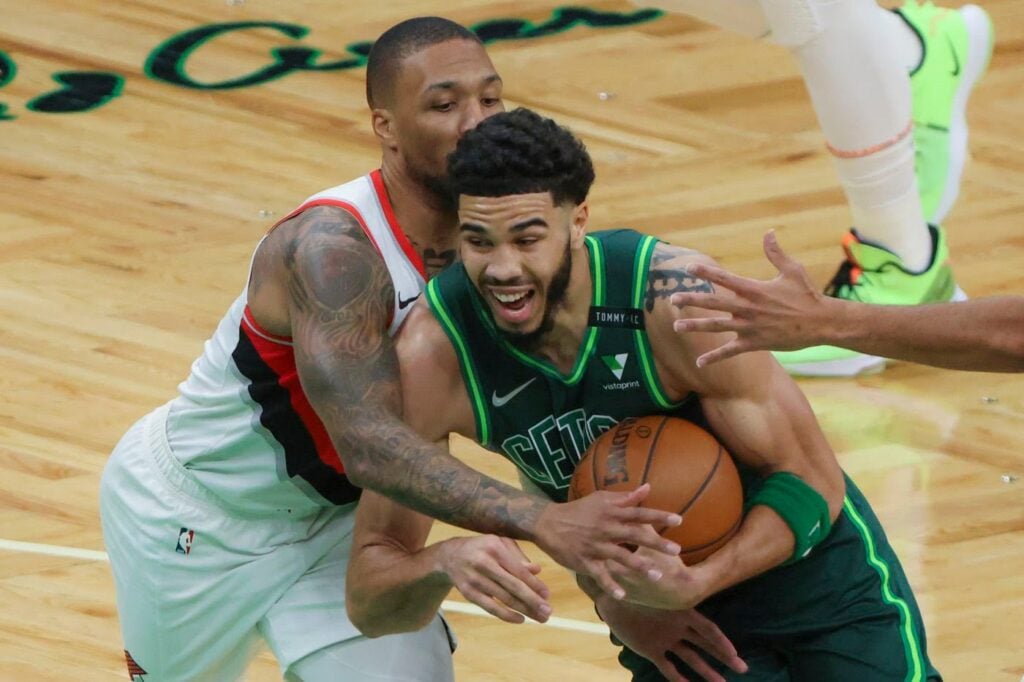 Jayson Tatum is recruiting Damian Lillard to the Celtics 