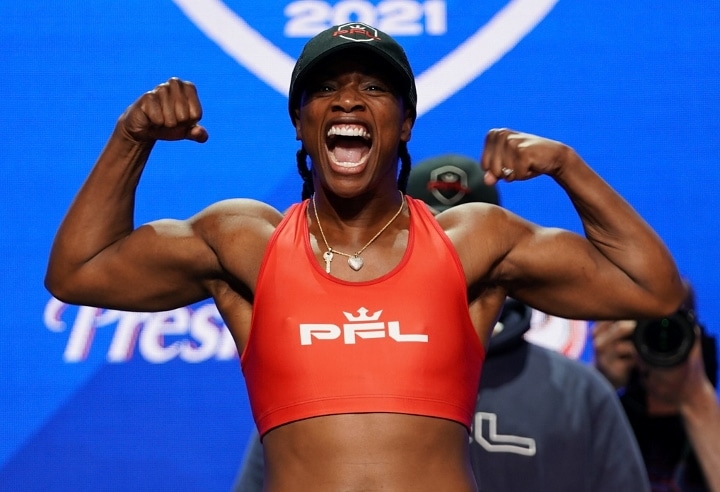 Claressa Shields at thePFL 4 Weigh ins