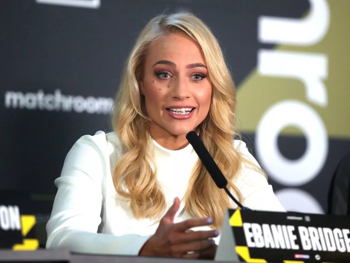 “Get asked for bathwater,…” Bombshell boxer Ebanie Bridges reveals weirdest fan requests on successful OnlyFans platform