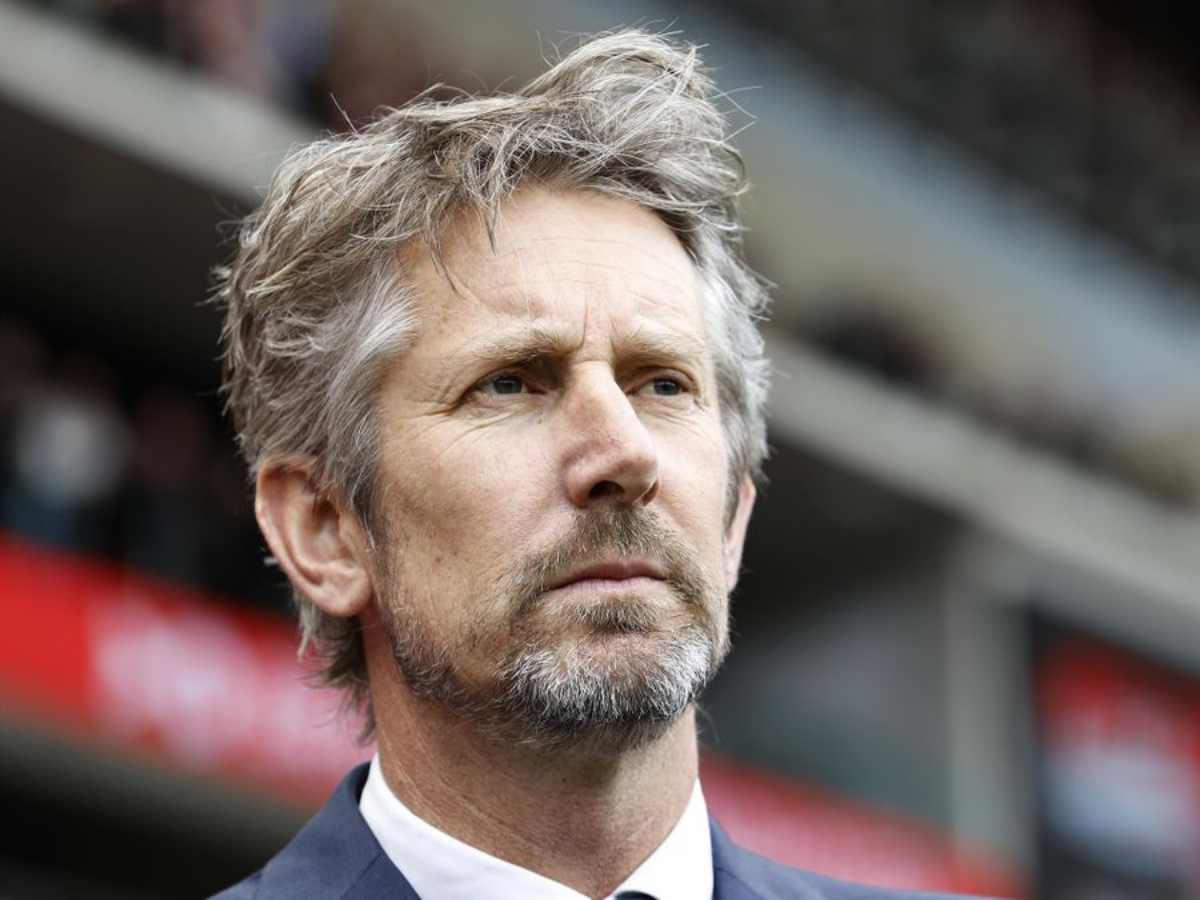 Manchester United legend Edwin Van der Sar suffers cerebral hemorrhage during holiday at Spilt, rushed to hospital for intensive care