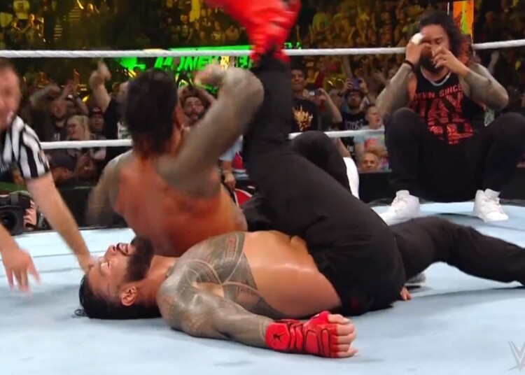 Roman Reigns được ghim bởi Jey Uso