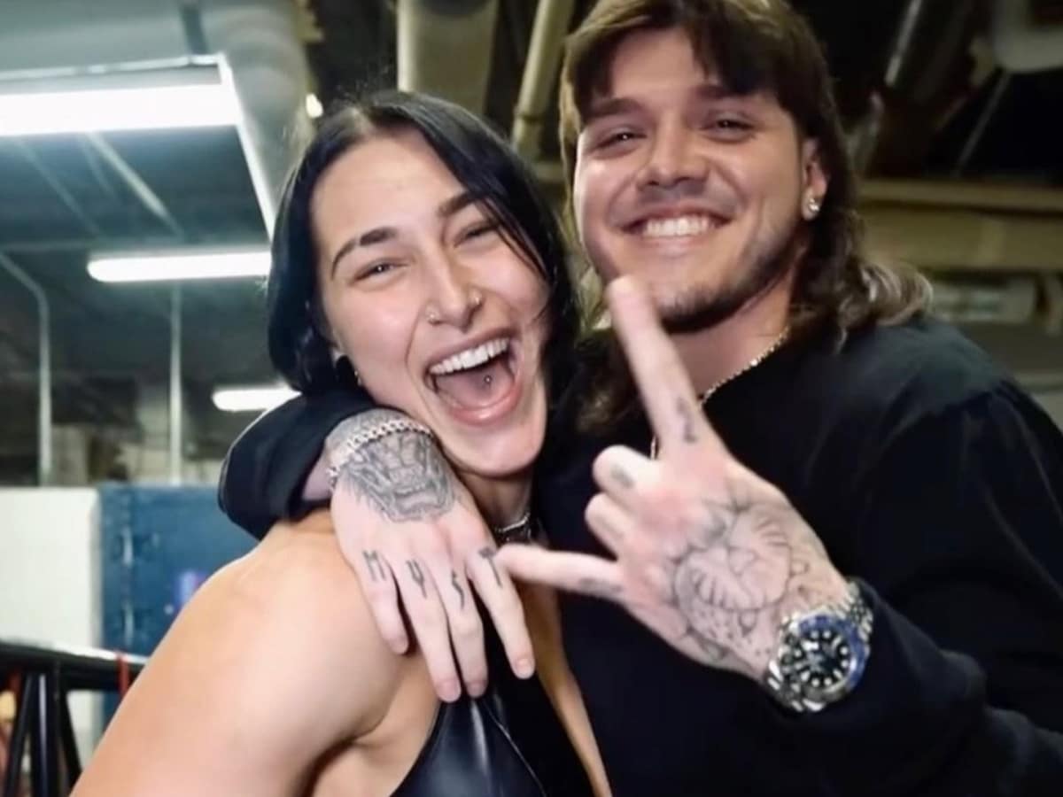 Rey Mysterio’s son Dominik publicly sends a romantic green signal to girlfriend Rhea Ripley to ‘do whatever she wants’ with him