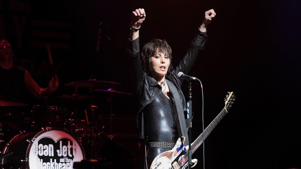 Joan Jett and The Blackheart performed at WrestleMania 35 