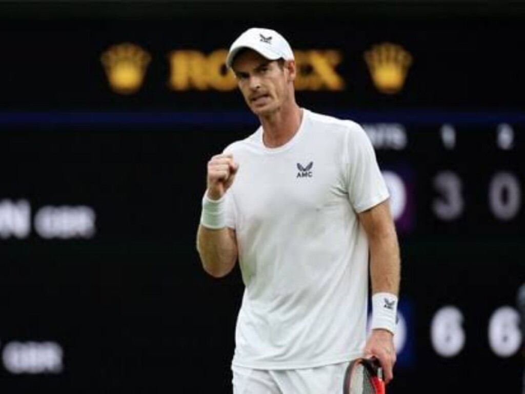 Andy Murray welcomed formerly imprisoned Iranian author Nazanin-Zaghari Ratcliffe to the Center Court after she hailed him as an inspiration during her time in jail 1 Andy Murray at Wimbledon