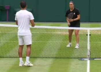 Ons Jabeur during her warm-up before the 2023 Wimbledon Final (Image Credits : BBC)