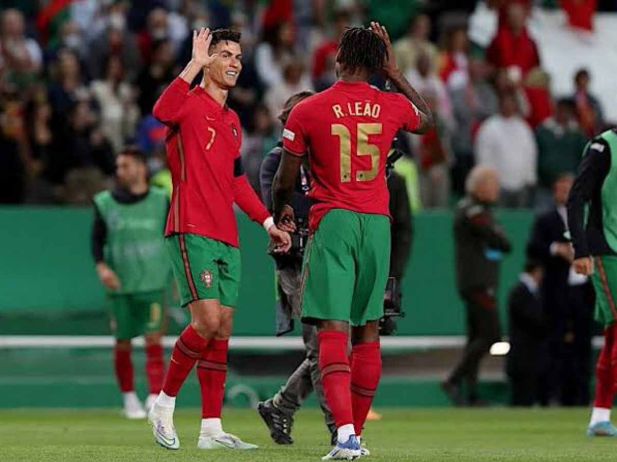 AC Milan star Rafael Leao chose childhood idol Cristiano Ronaldo in GOAT debate, calls him the best striker in history