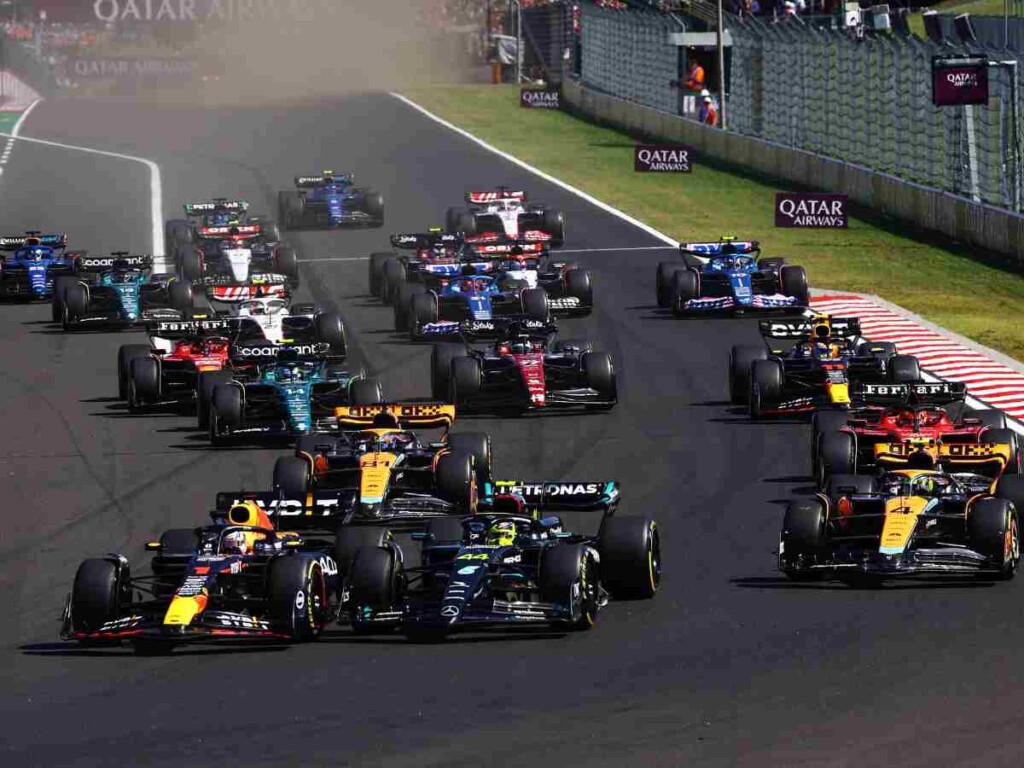 The Hungarian GP start (Credits: @redbulletin/Twitter)