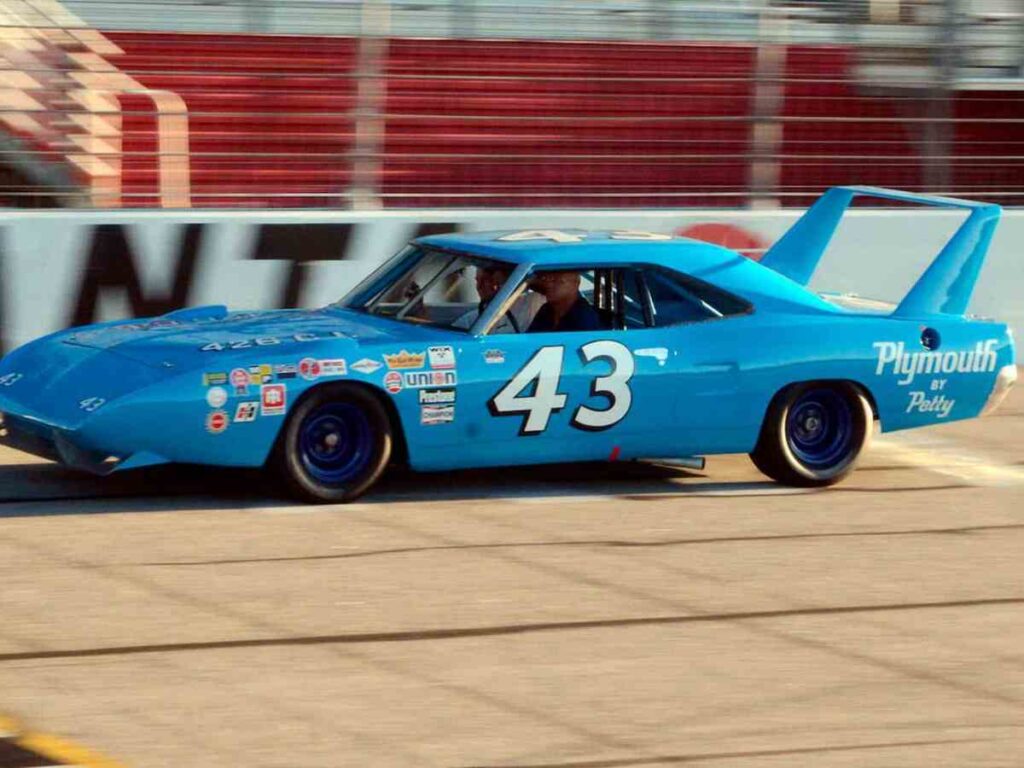 1970 Plymouth Superbird (Credits: Motorious) 