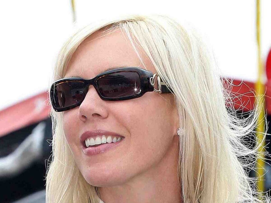 DeLana Harvick (Credits: Skirts and Scuffs)