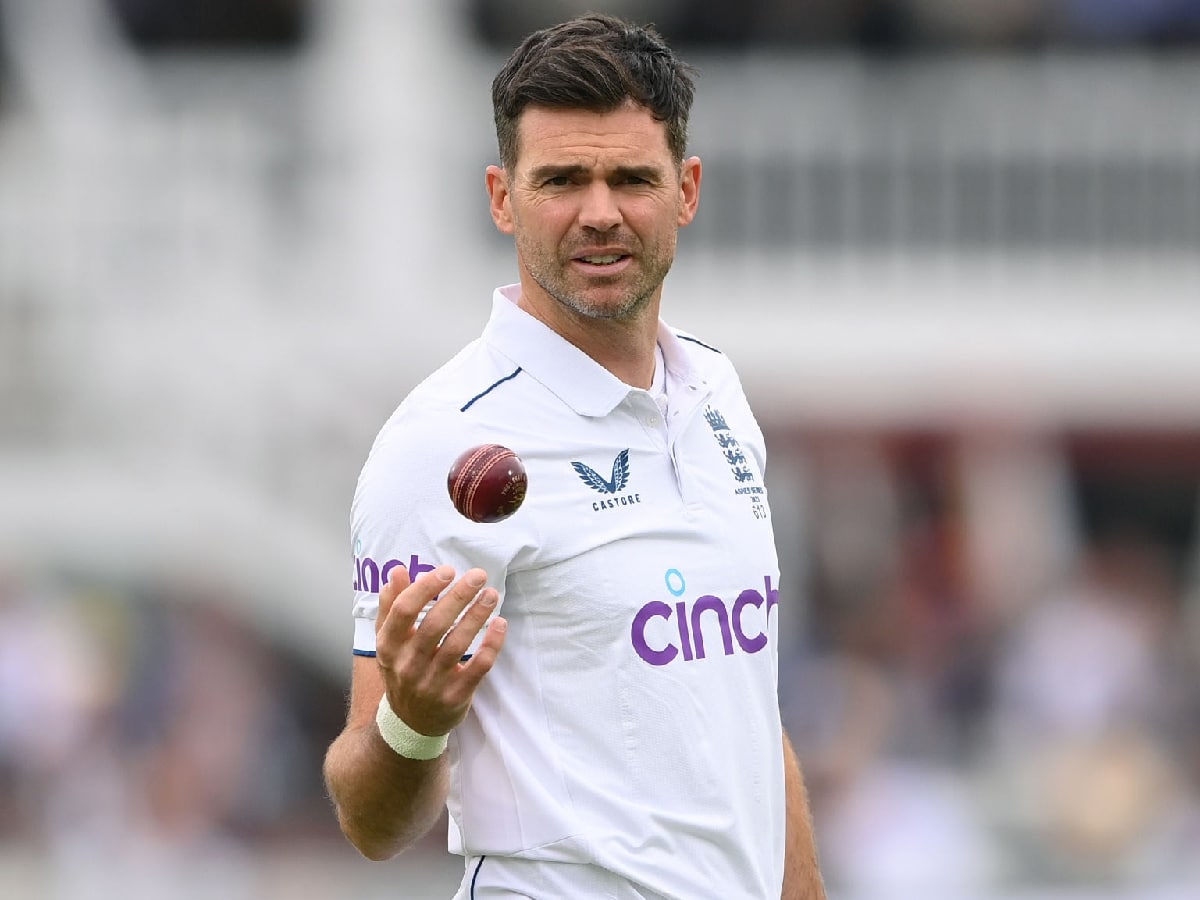 Despite horrible show in Ashes so far, James Anderson feels he is bowling well; brushes aside retirement talks