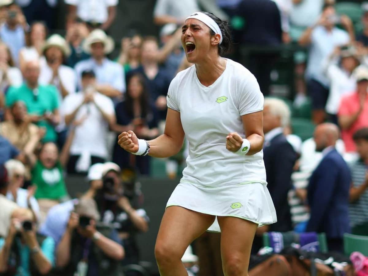 Ons Jabeur denies Aryna Sabalenka the shot at Iga Swiatek’s World No. 1 rank as she beats the Belarusian in the Wimbledon semis