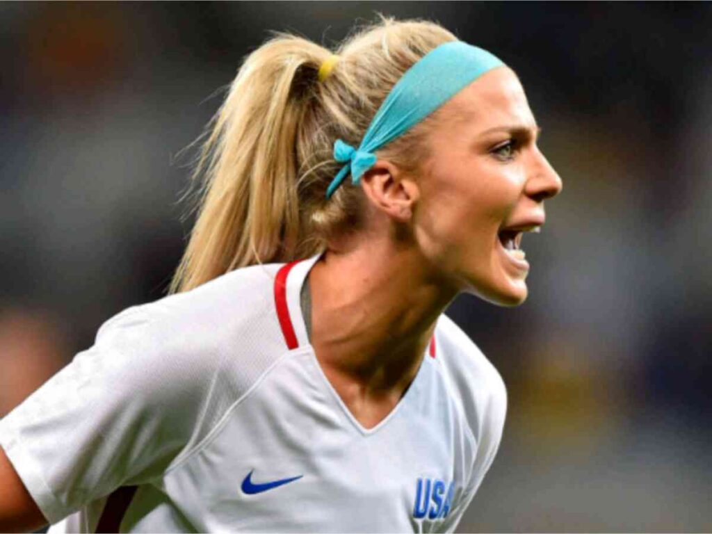 Julie Ertz 