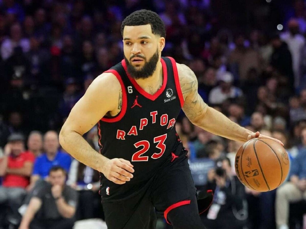 Drake gets SALTY with Ex-Raptors Fred VanVleet for signing with Rockets ...