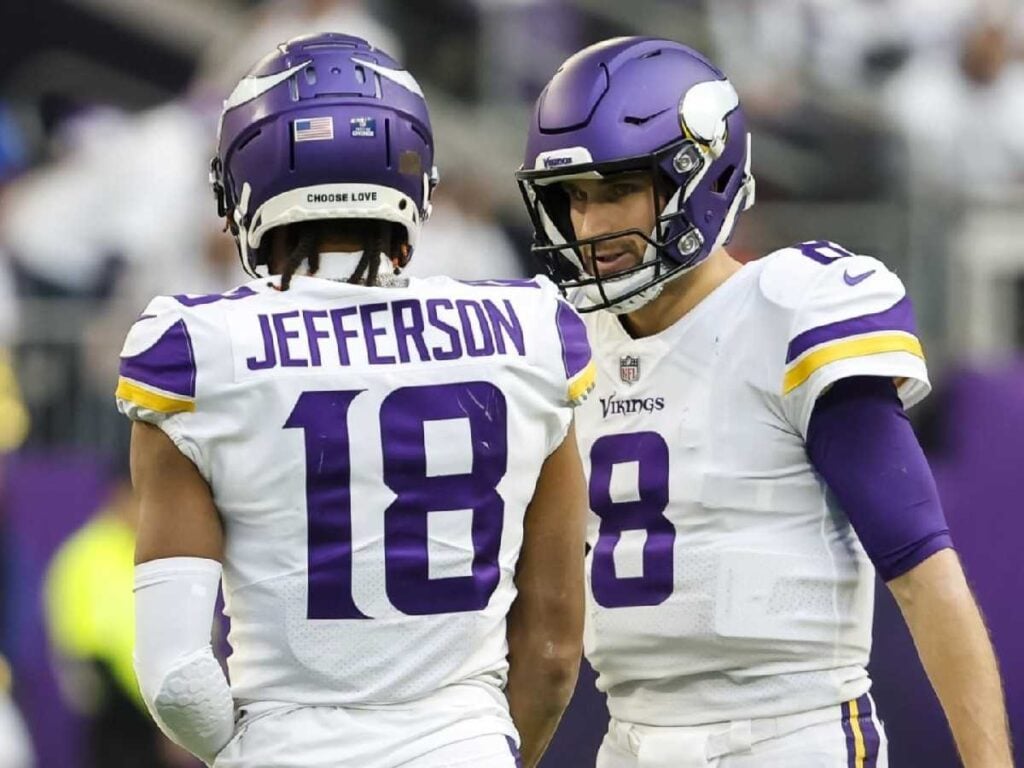 Vikings WR Justin Jefferson SNUBS teammate Kirk Cousins off his Top-5 QB list by crowning Patrick Mahomes as the best in the league
