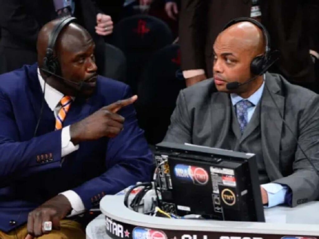 Shaquille O'Neal and Charles Barkley (Credits: Bob Donnan-USA TODAY Sports)