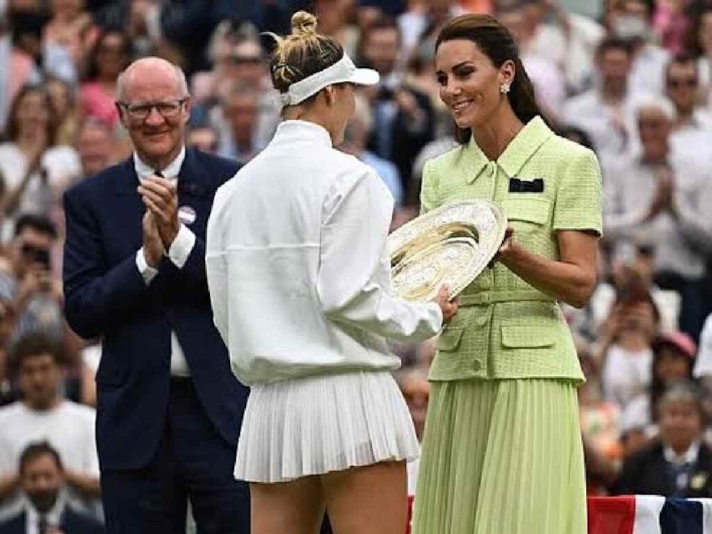 Princess Kate Middleton and Marketa Vondrousova