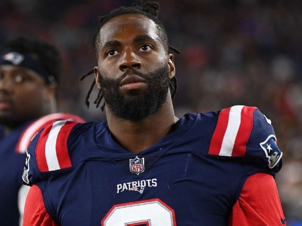 Patriots LB Matthew Judon confuses fans with SALTY tweet over DeAndre Hopkins after his $32,000,000 deal with the Titans