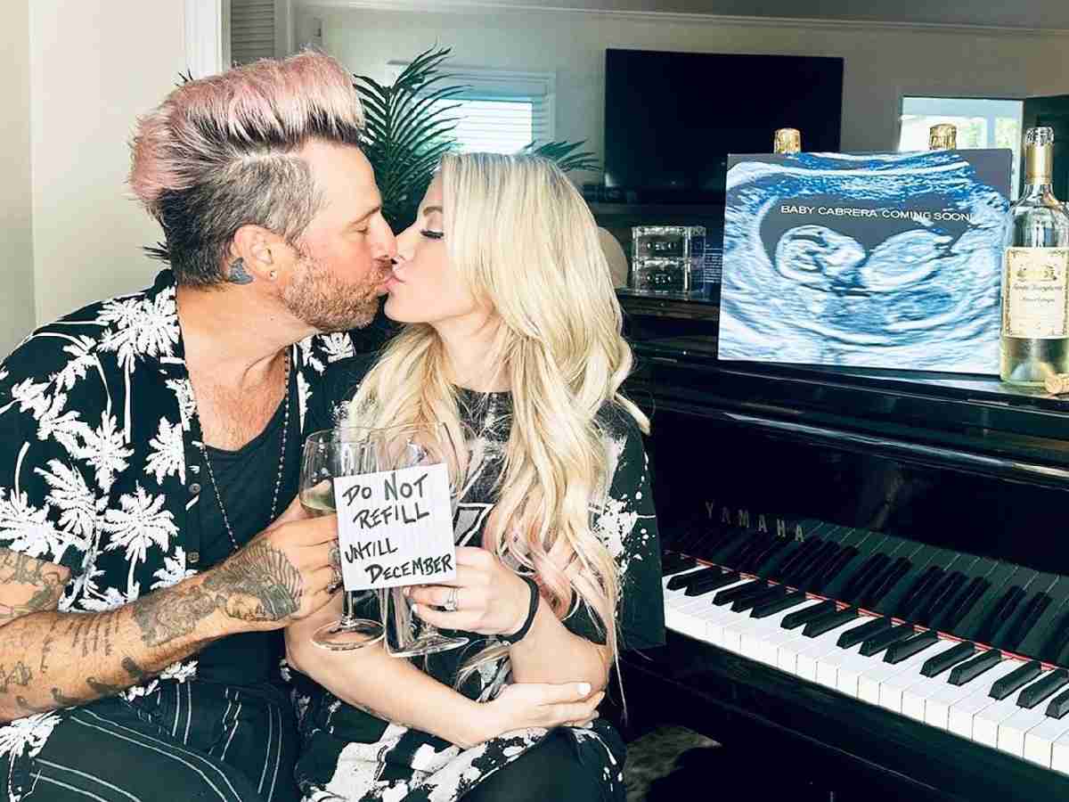 WATCH: Alexa Bliss and Ryan Cabrera reveal the gender of their soon-to-be-arriving child at a grand celebration in New York City