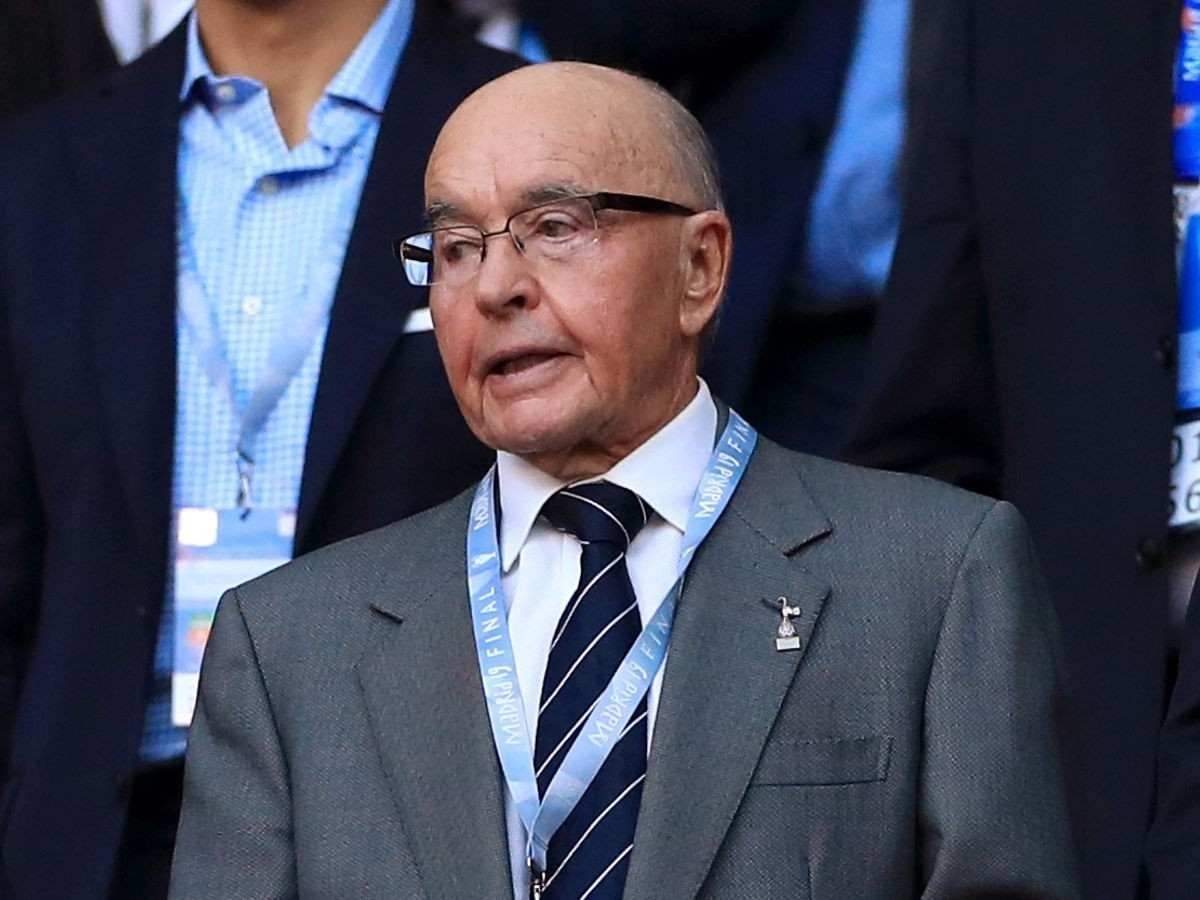 Tottenham owner Joe Lewis seemingly charged with “insider trading” in New York