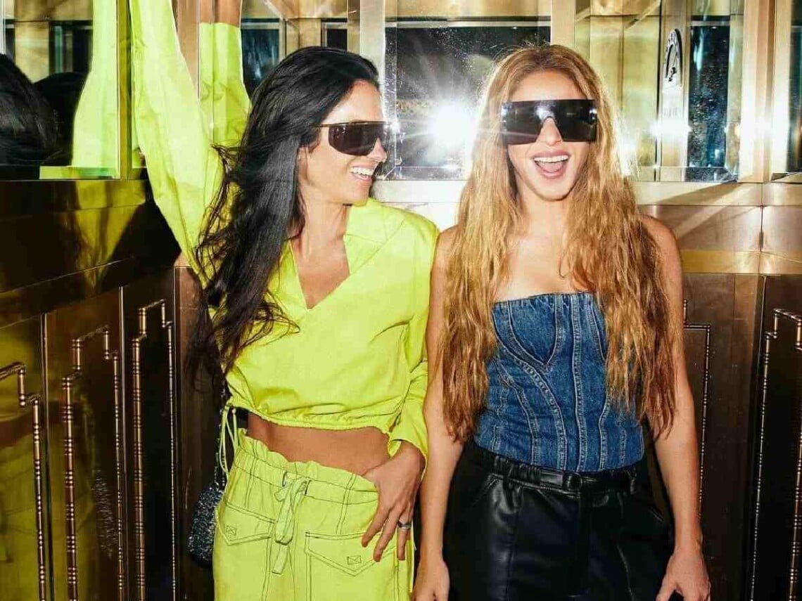 WATCH: Shakira and her friend sing ‘Copa Vacia’ using a Snapchat filter 