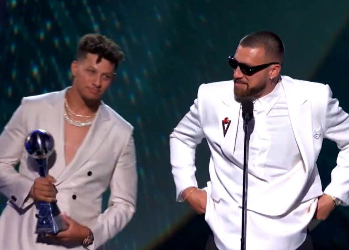 travis kelce patrick mahomes white house