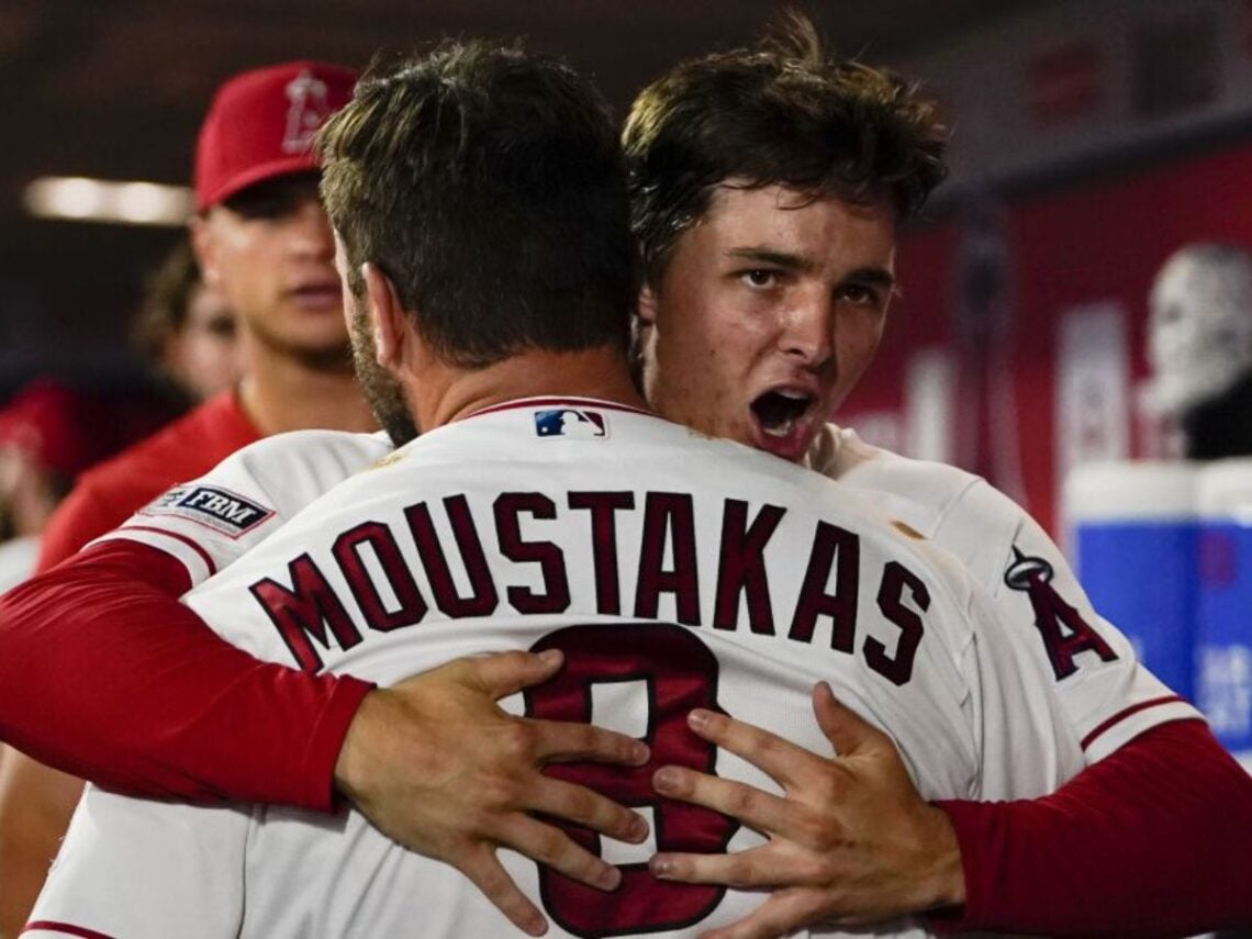 LA Angels players celebrating 