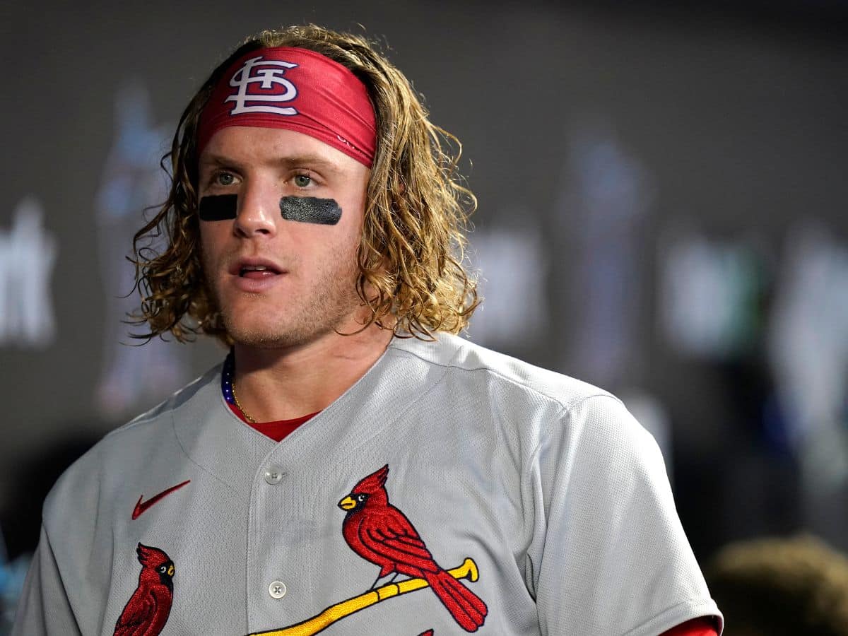 “He must get up,” Yankees star Harrison Bader battles through painful pitch impact, leaving fans breathless, MLB Twitter reacts