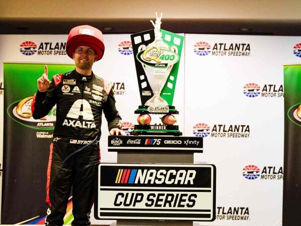 William Byron wins at atlanta (Credits: @TeamHendrick/Twitter)