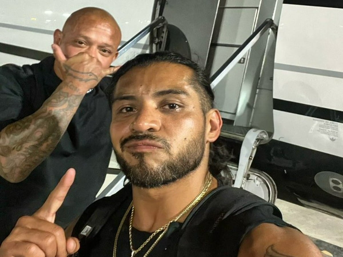 “I thought that was Dr. Dre”- WWE Universe shocked by Rey Mysterio’s latest unmasked picture surfacing online