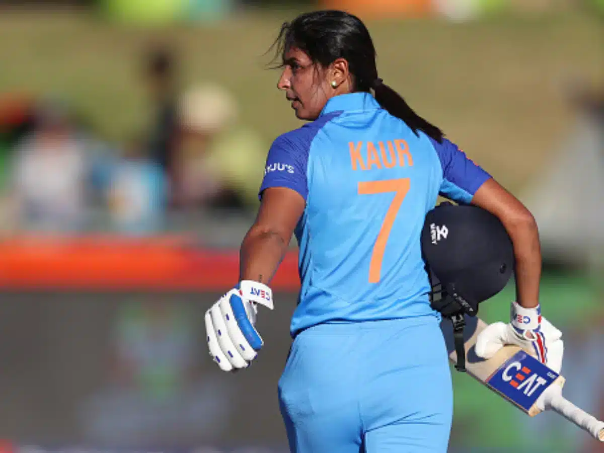 Harmanpreet Kaur in hot waters, to be questioned by Roger Bunny and VVS Laxman for misconduct