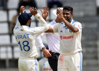 r ashwin with virat kohli