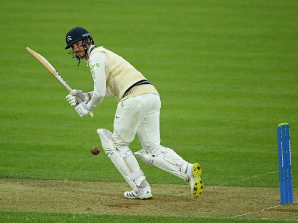 toby roland jones batting