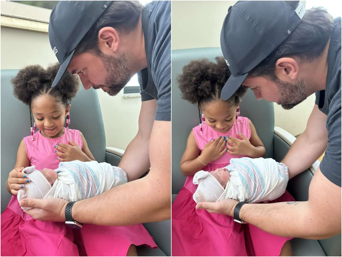 Alexis Ohanian hands over the newborn to elder daughter Olympia