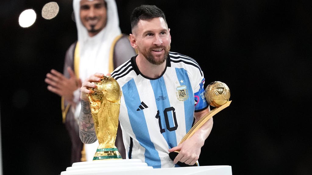 Messi with his World Cup