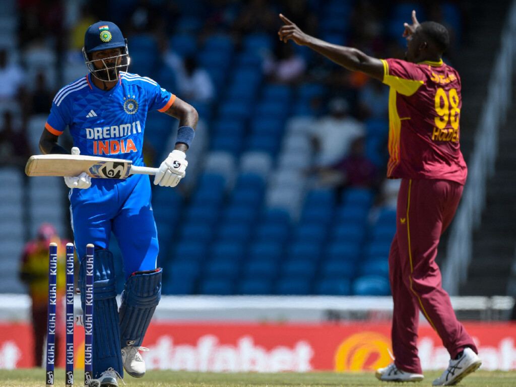 Hardik Pandya Jason Holder