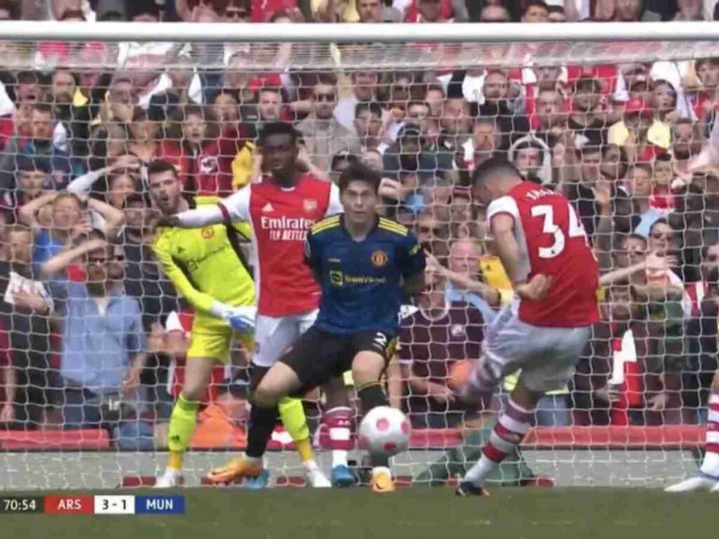 Granit Xhaka scoring a banger for Arsenal against Manchester United 