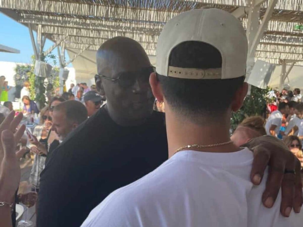 Michael Jordan and Devin Booker (dbook/Instagram)