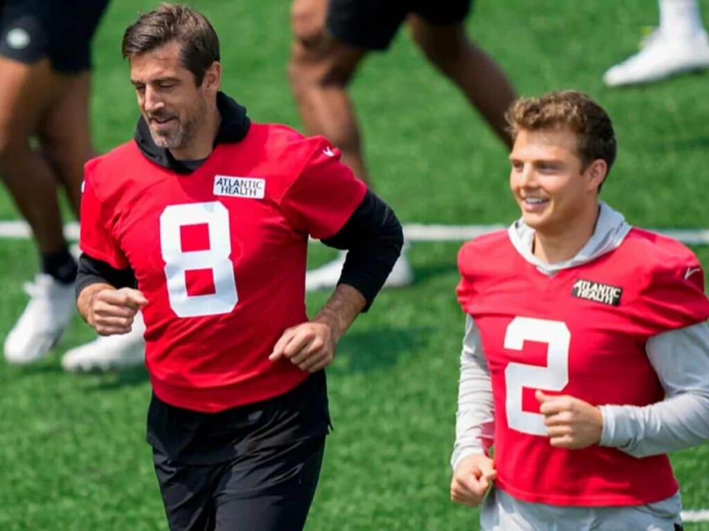 Aaron Rodgers and Zach Wilson. (IMAGE: LAPRESSE)