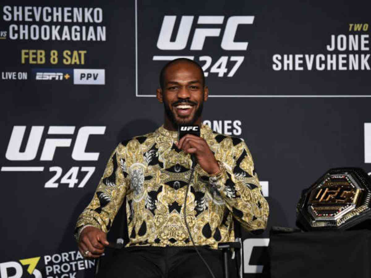 “How about we do some coke?” – Jon Jones savagely replies to fan’s bizzare request in interactive fan reaction