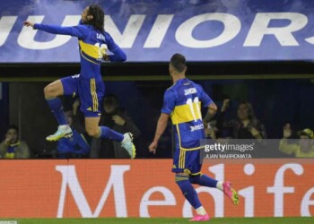 Jubilant Cavani after his first goal for Boca Juniors (Source: Getty)
