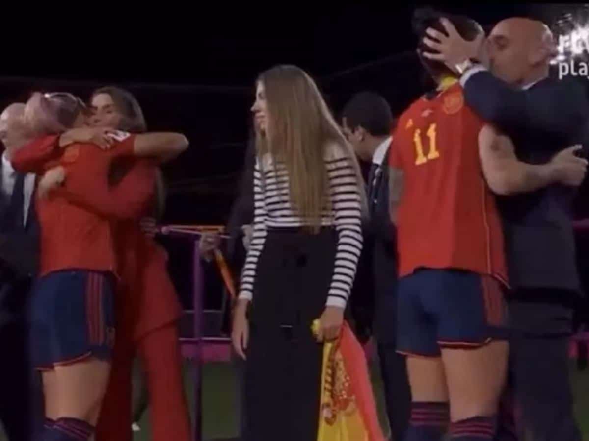 WATCH: Spanish FA President spotted lip-locking Spanish star Jenni Hermoso after 2023 FIFA World Cup final, player says she ‘didn’t like it’