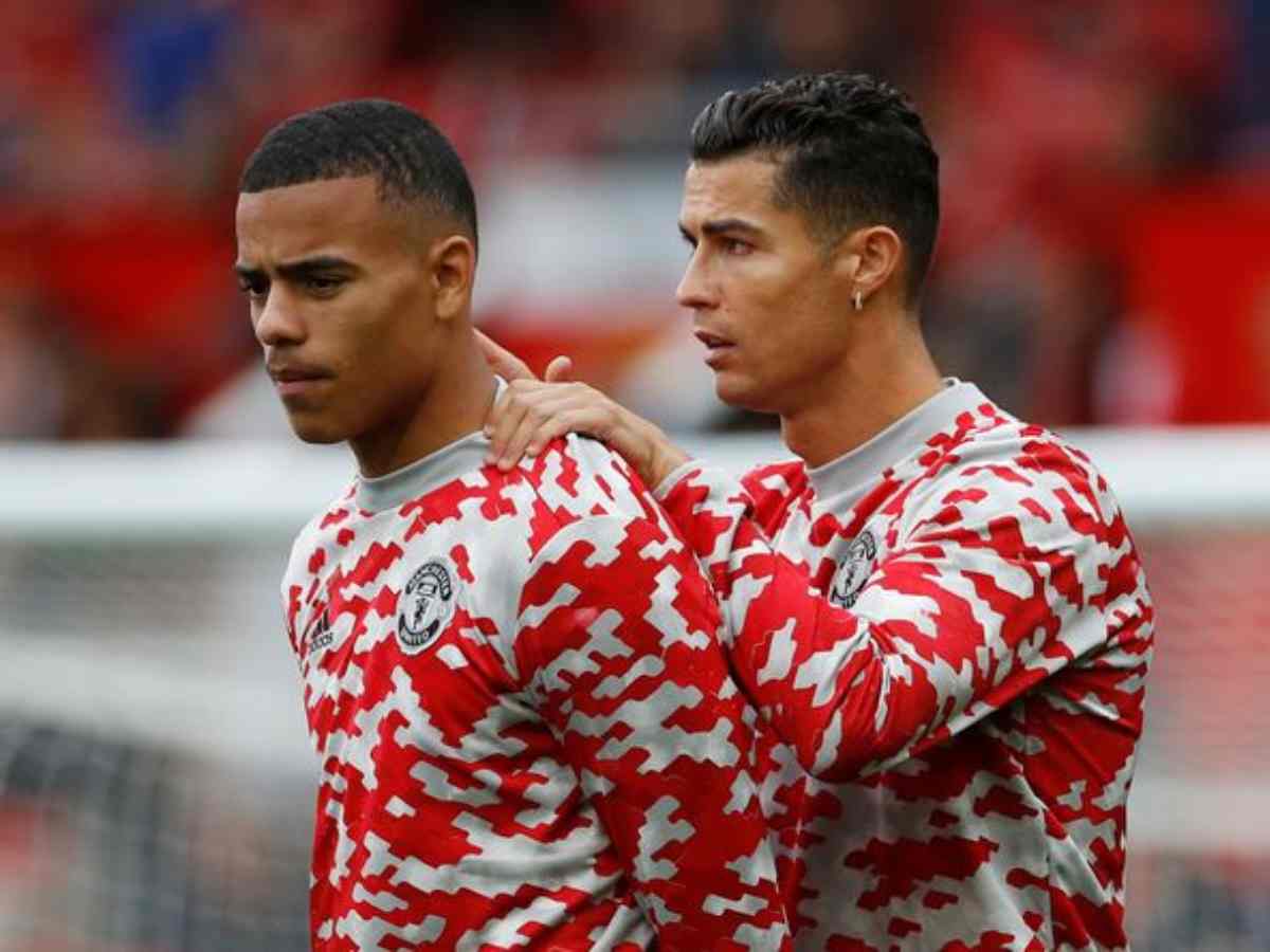 Greenwood and Ronaldo during United's warm-up 