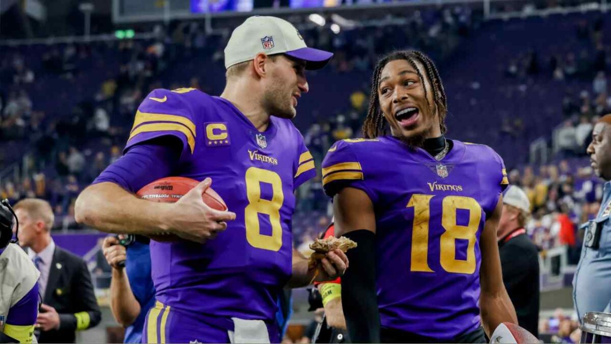 Kirk Cousins (L) and Justin Jefferson (R)