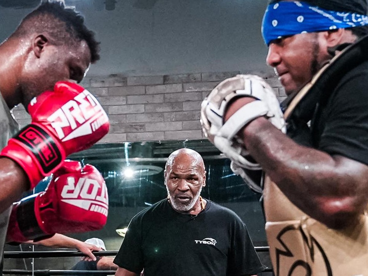 “Concept of aggression and relaxation,” Mike Tyson details molding Francis Ngannou’s ‘belief system’ before iconic performance against Tyson Fury