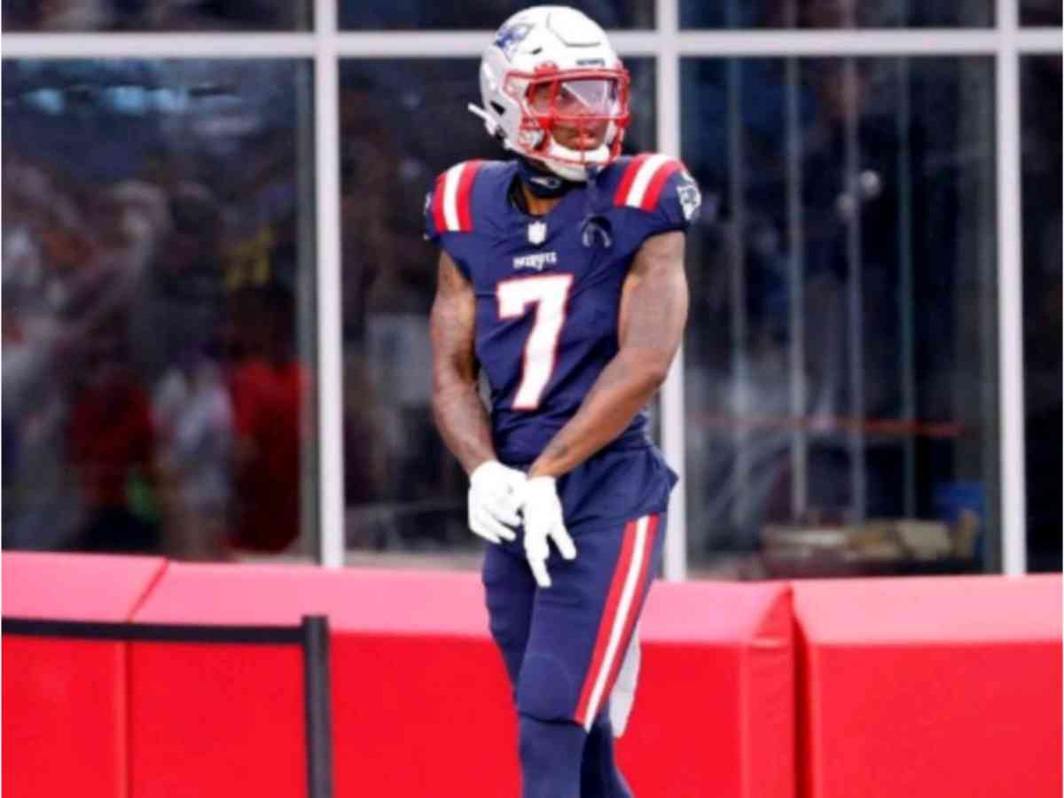 New England Patriots cornerback isaiah 