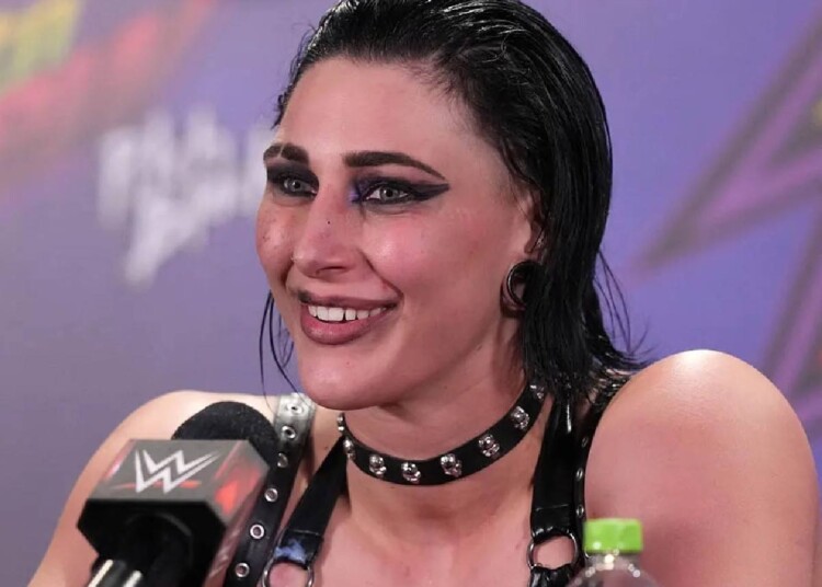 Rhea Ripley thinks 28-year-old Superstar is actually Batman