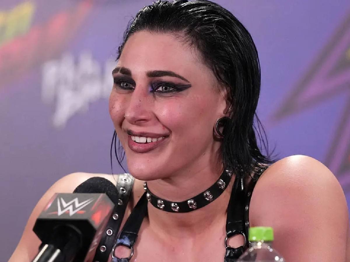 Rhea Ripley thinks 28-year-old Superstar is actually Batman