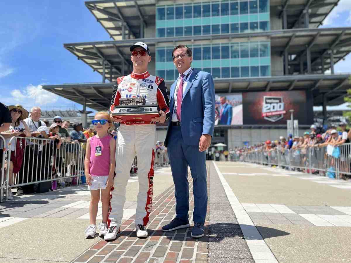 Indianapolis Motor Speedway president honors retiring NASCAR legend Kevin Harvick with a bronze brick